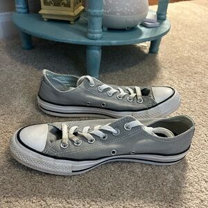 Converse Chuck Taylor All Star low-top sneakers in Wolf Grey Women’s Size 8.5